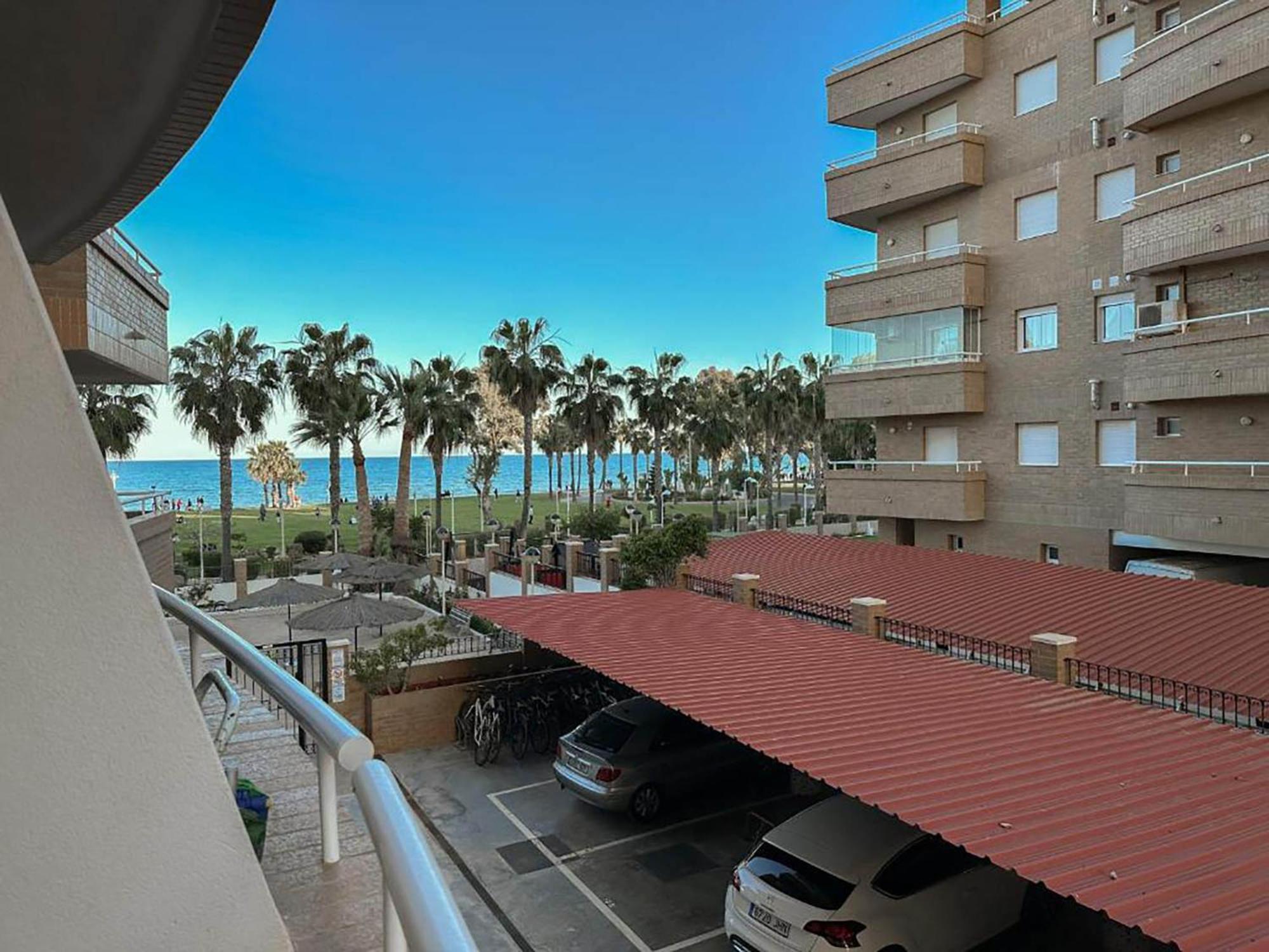 Apartamentos Be Suites Primera Linea Oropesa del Mar Exterior photo